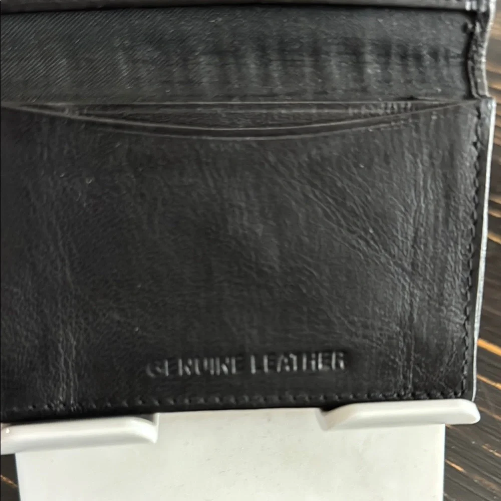 Genuine Leather Men’s 4 slot/pocket Card Holder ID Pocket Wallet